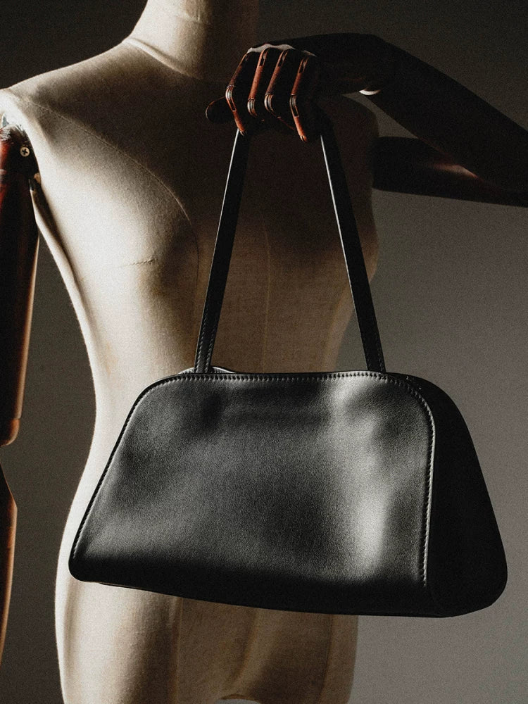 Trapezoid Leather Shoulder Bag - Image 3