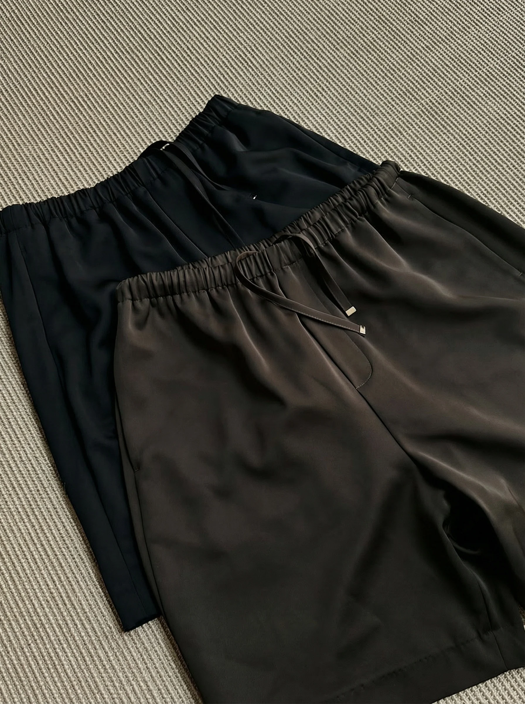 Triacetate Drawstring Shorts - Image 7