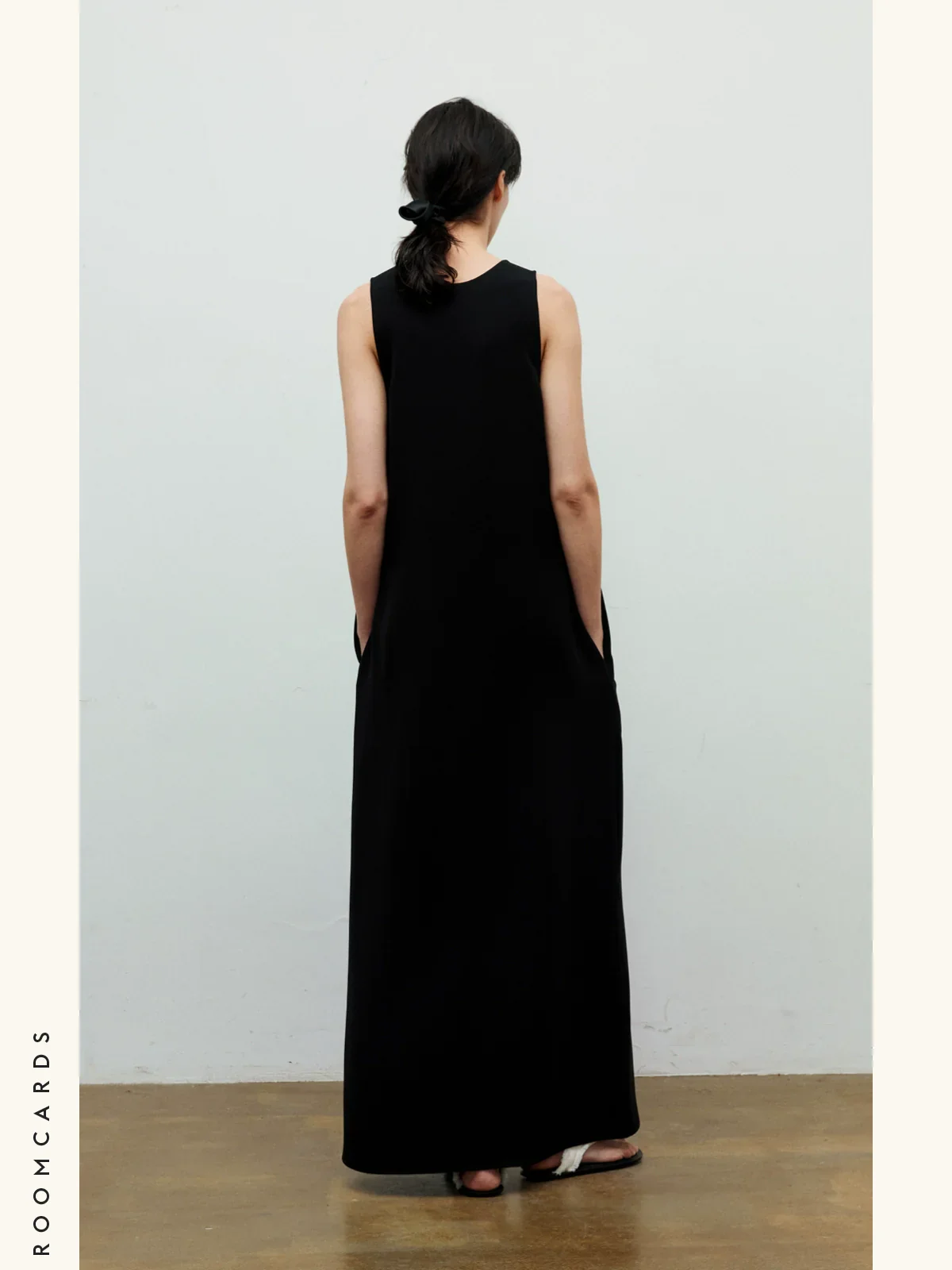 Triacetate U-Neck Sleeveless Maxi Dress - Image 4