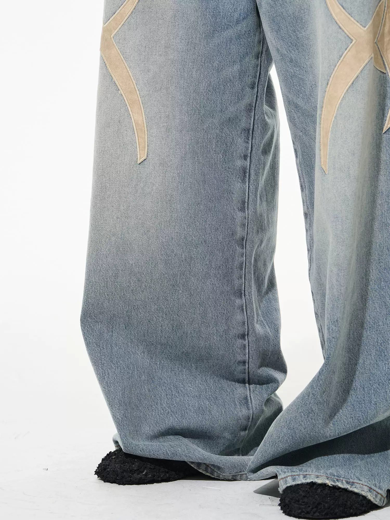 Tribal Embroidered Wide-Leg Jeans - Image 3
