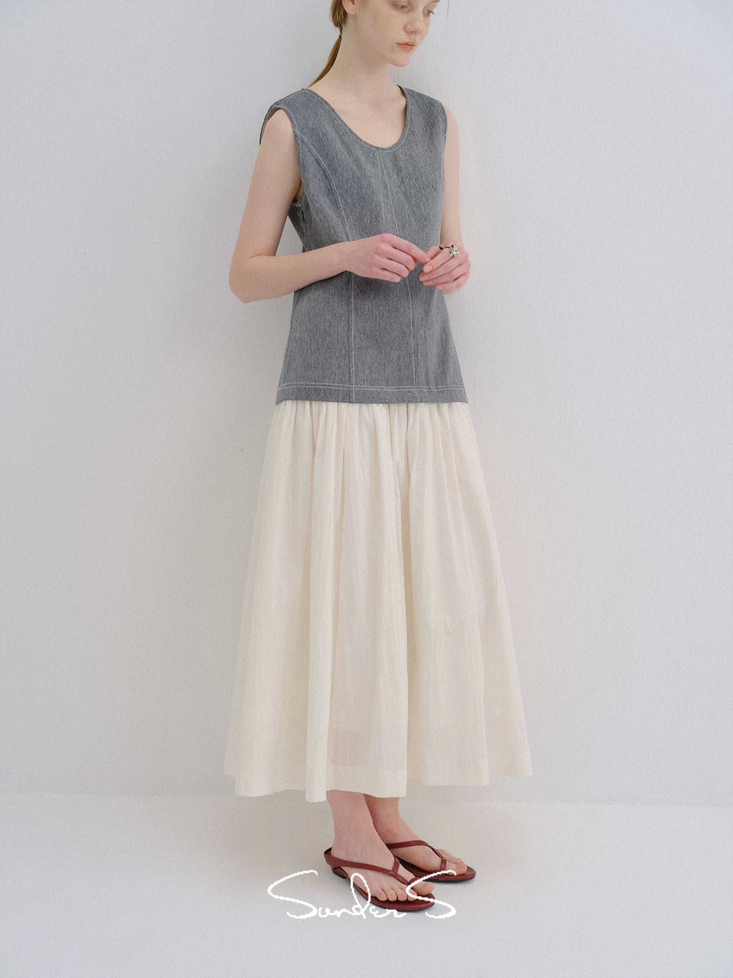 Two-Tone Faux Two-Piece Dress - Image 4