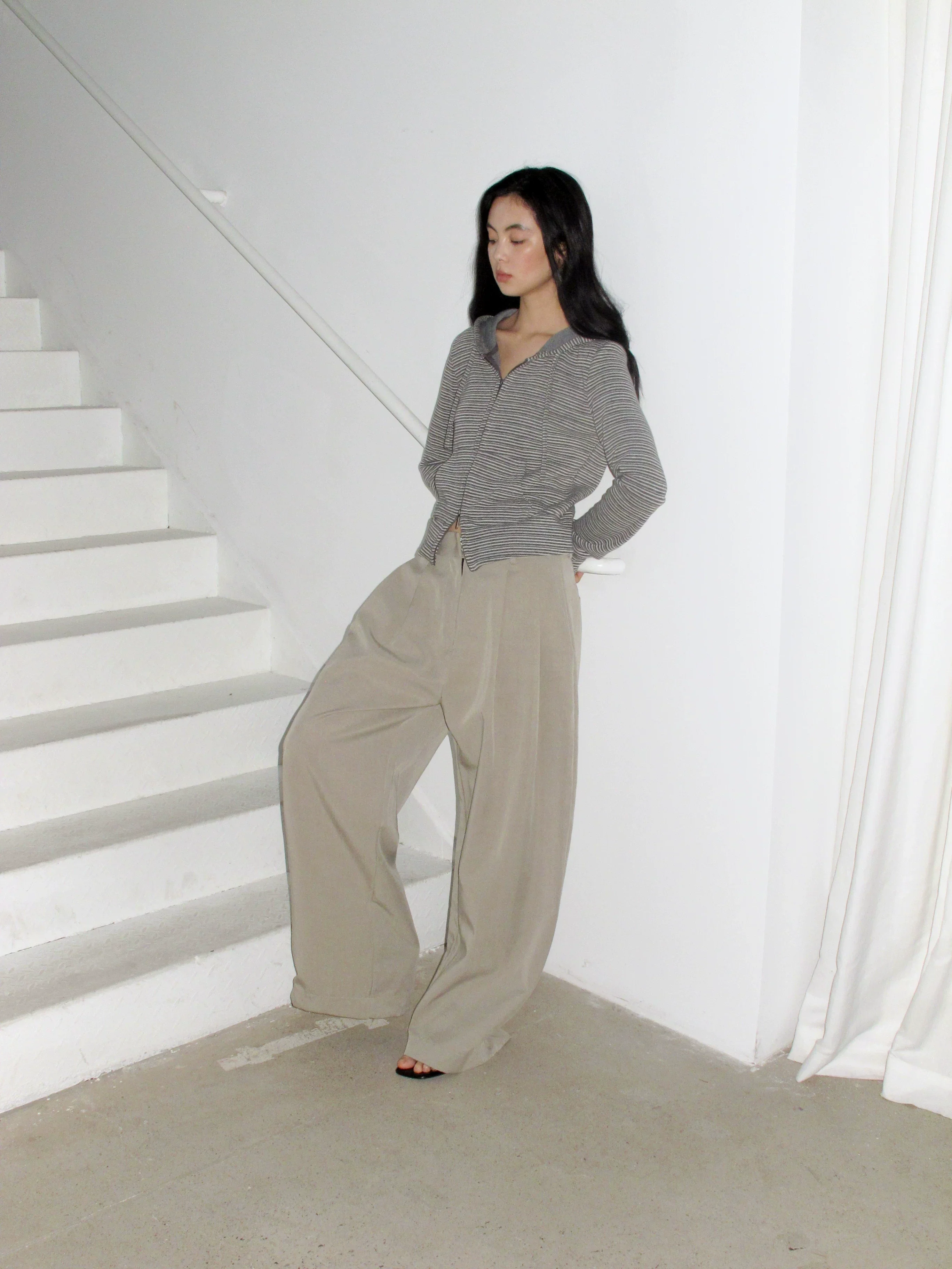 Two-Tone Lyocell-Cupro Double-Pleat Trousers - Image 2