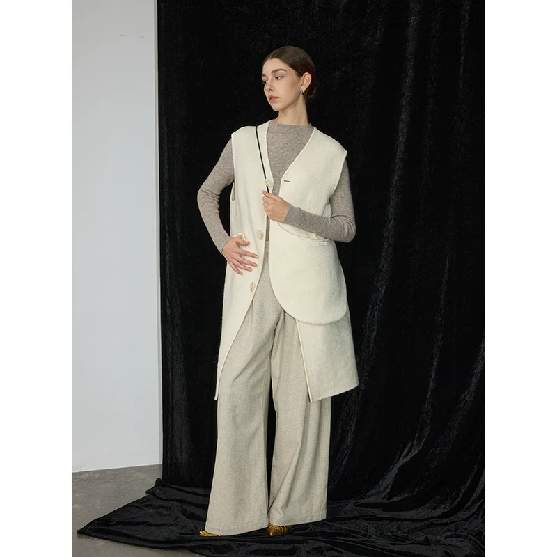 Two-Tone Wool Crescent Bag - Image 2