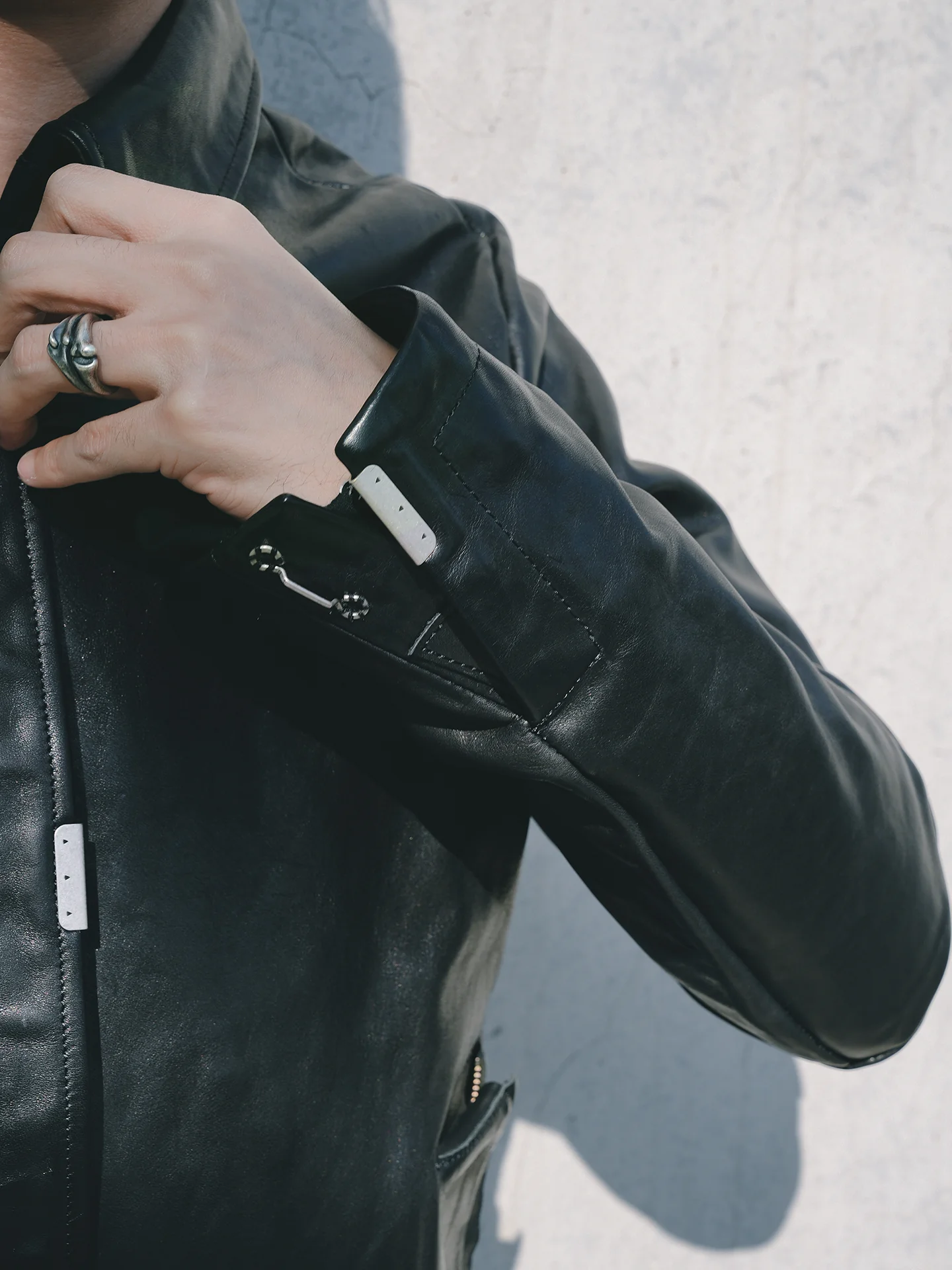 Two-Way Zip Cowhide Jacket - Image 3