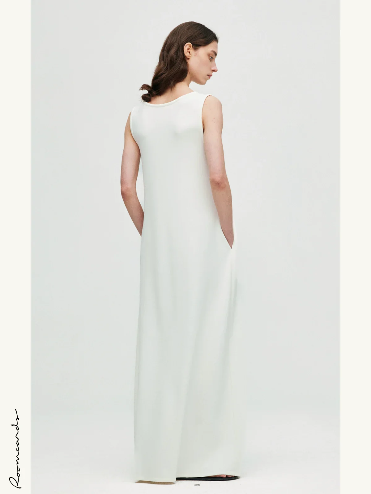 U-Neck Bud Dress - Image 2