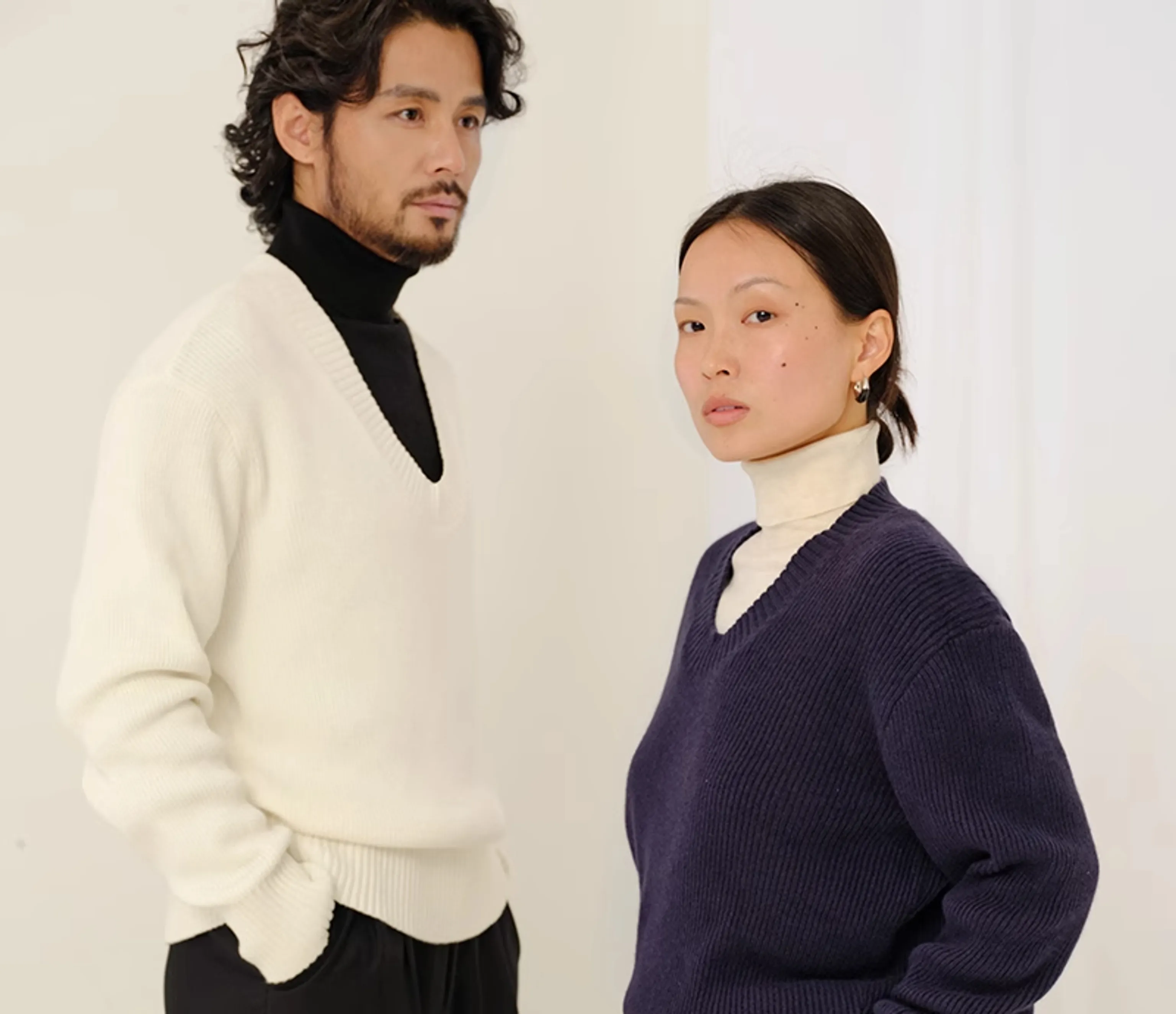Unisex U-neck Knit Sweater - Image 14