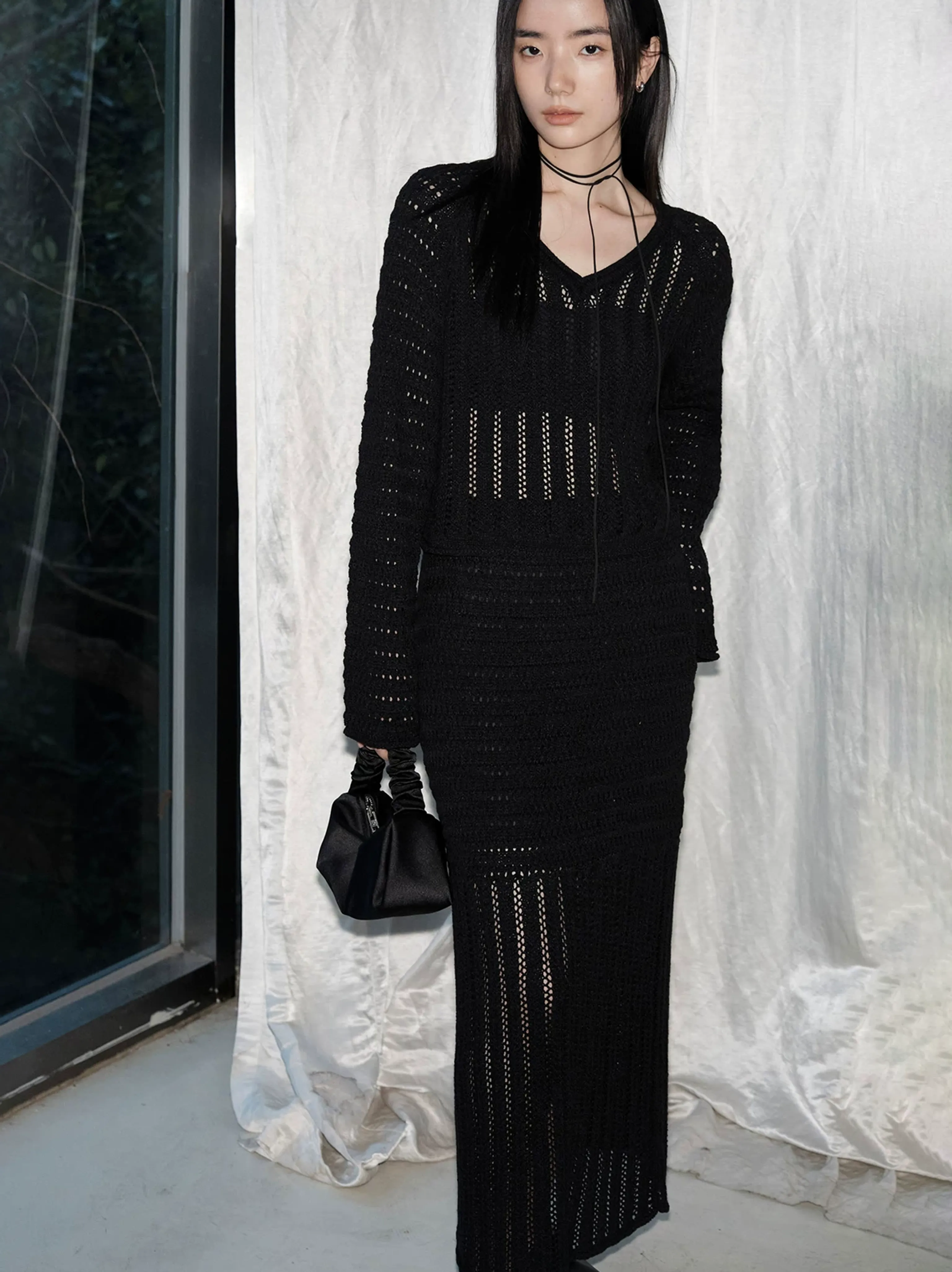 V-Neck Knit Ensemble - Image 8