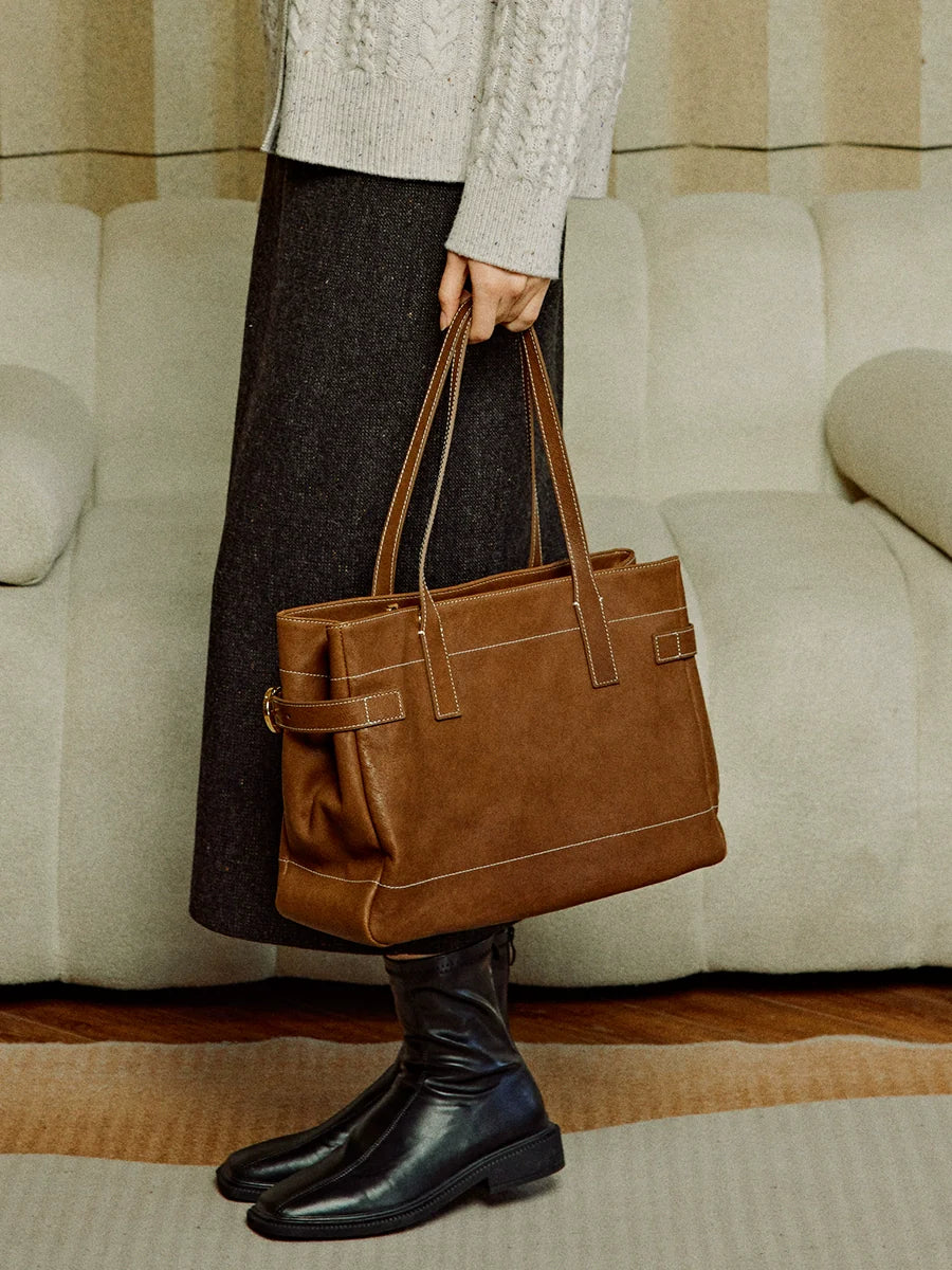 Vegetable-Tanned Cowhide Shoulder Tote - Image 3
