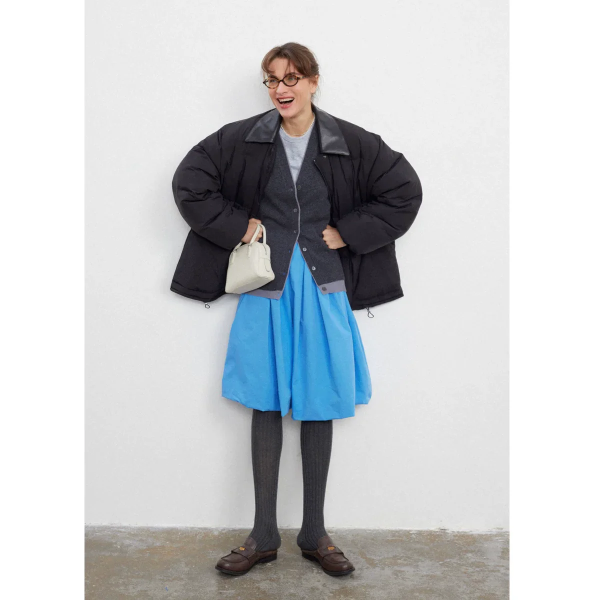 Versatile Leather-Collared Down Jacket - Image 2