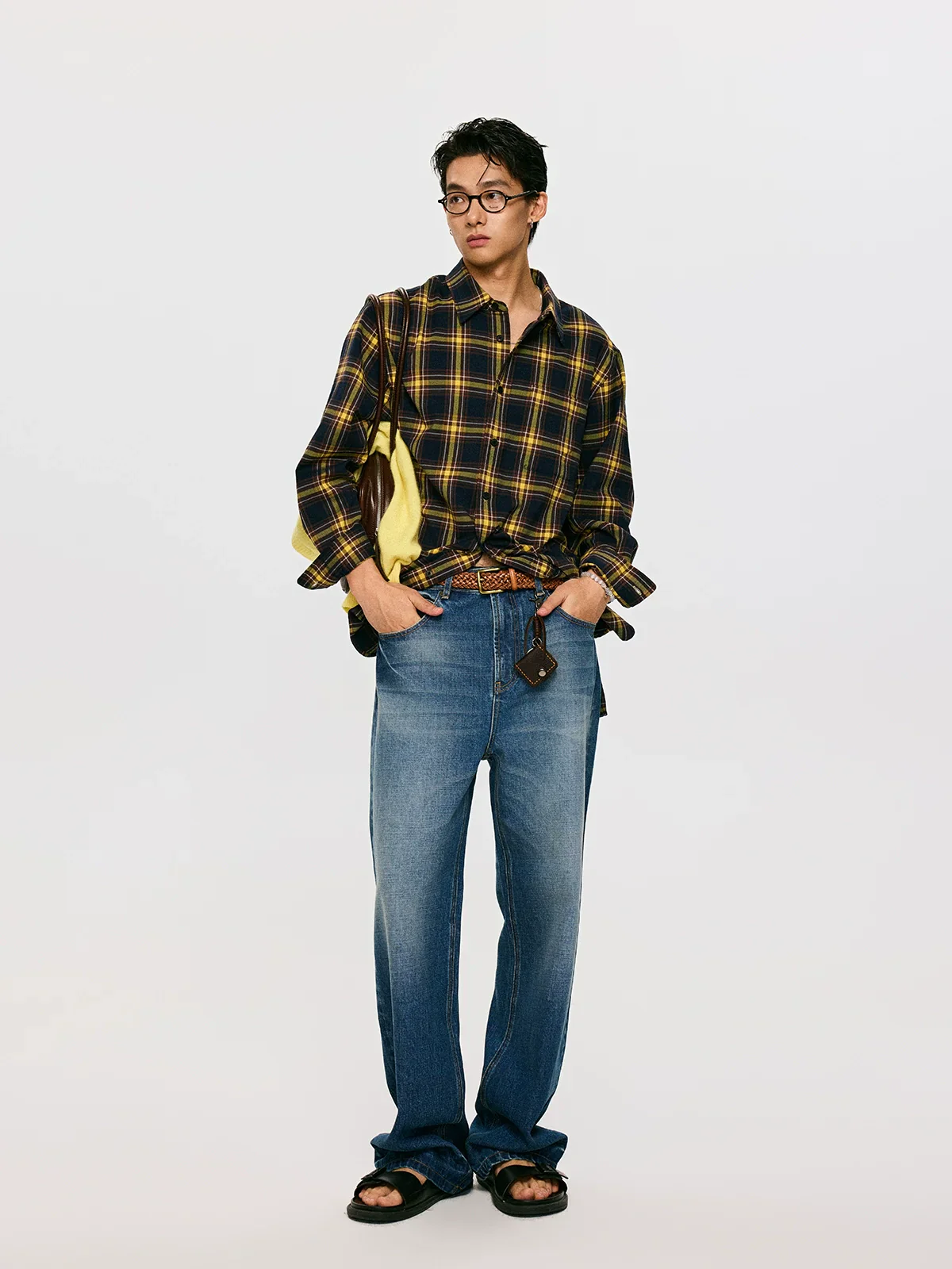 Vintage Distressed Straight Jeans - Image 3