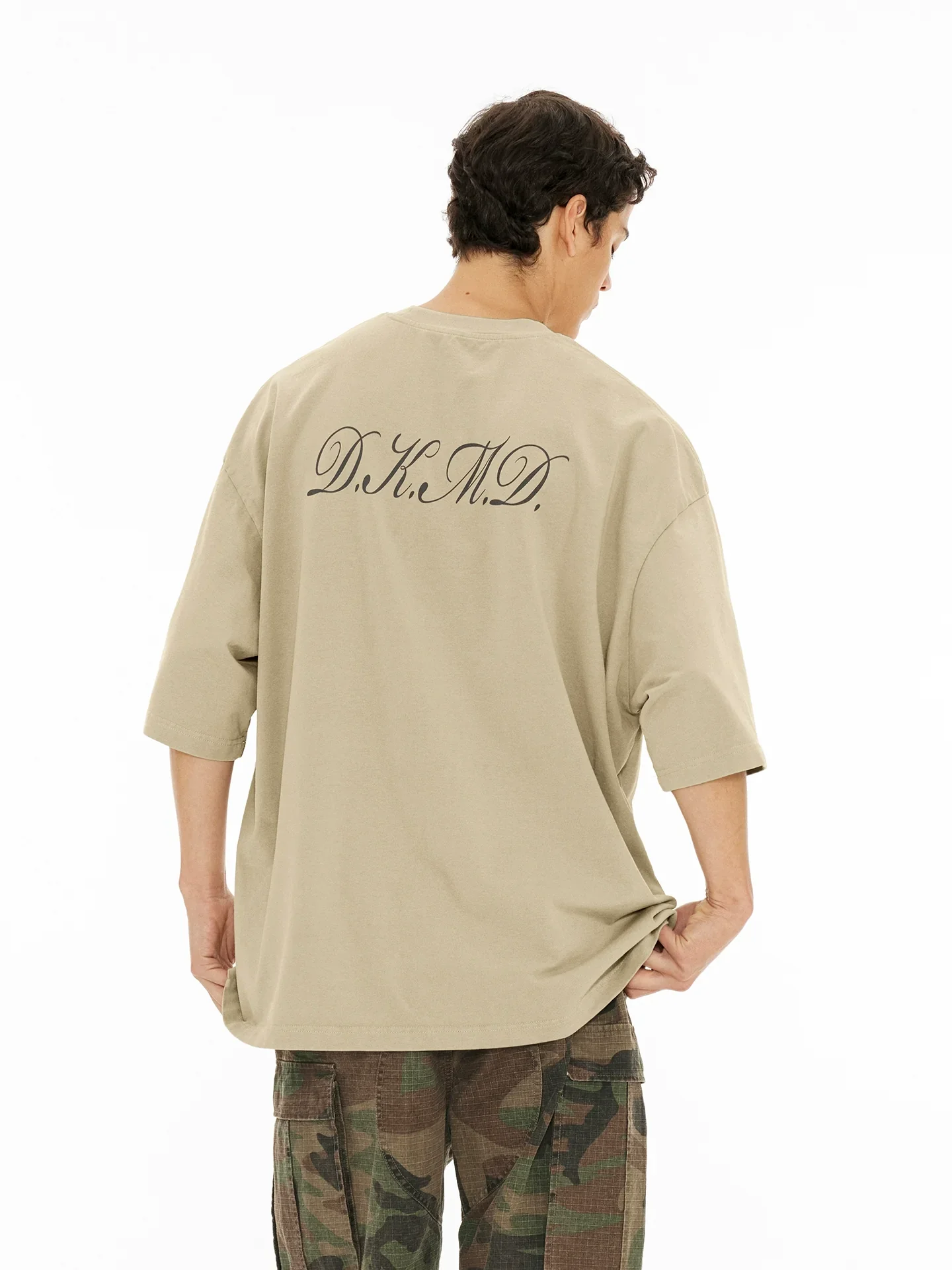 Vintage-Washed Oversized Tee