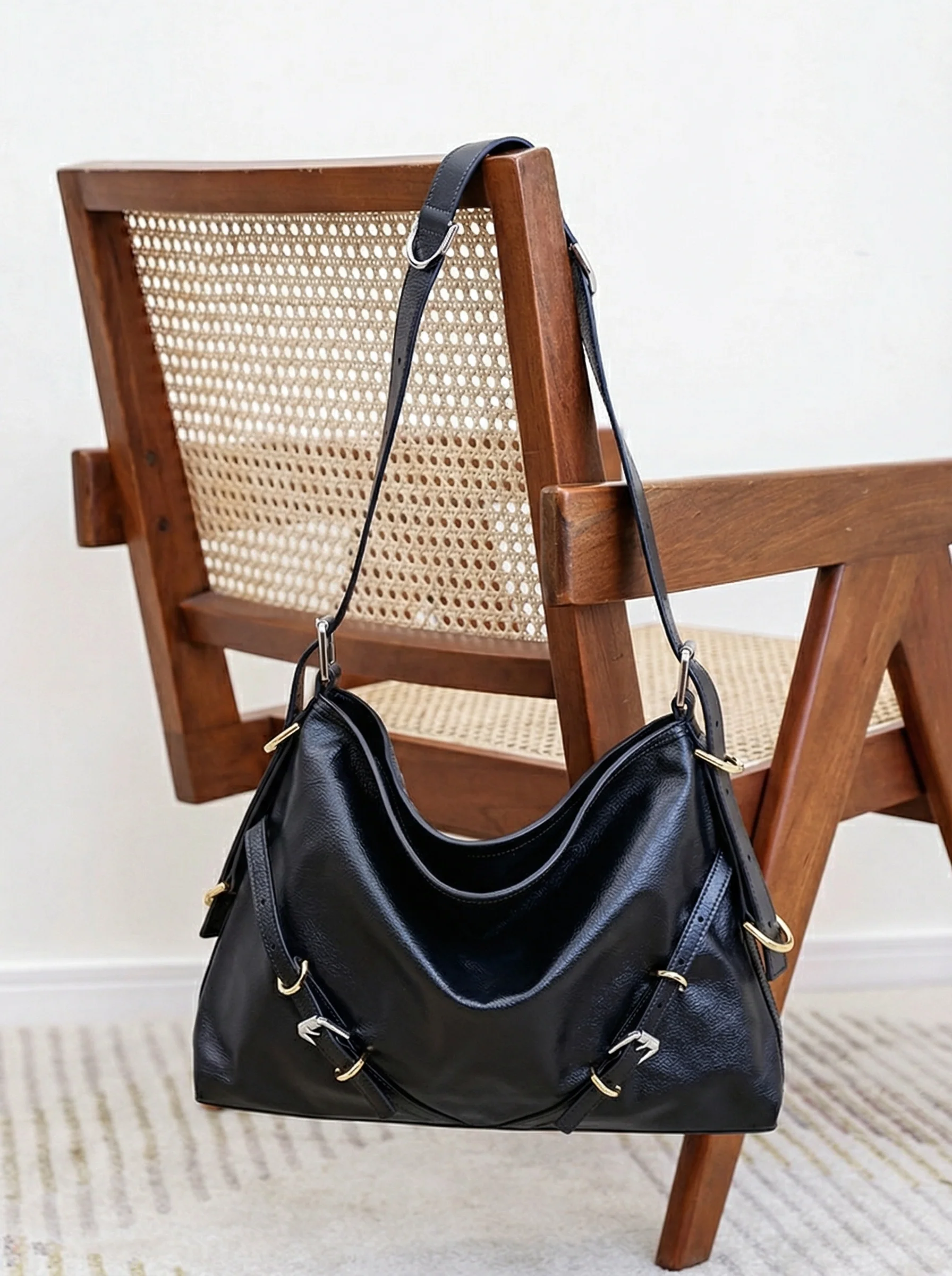 Voyou Hobo Tote