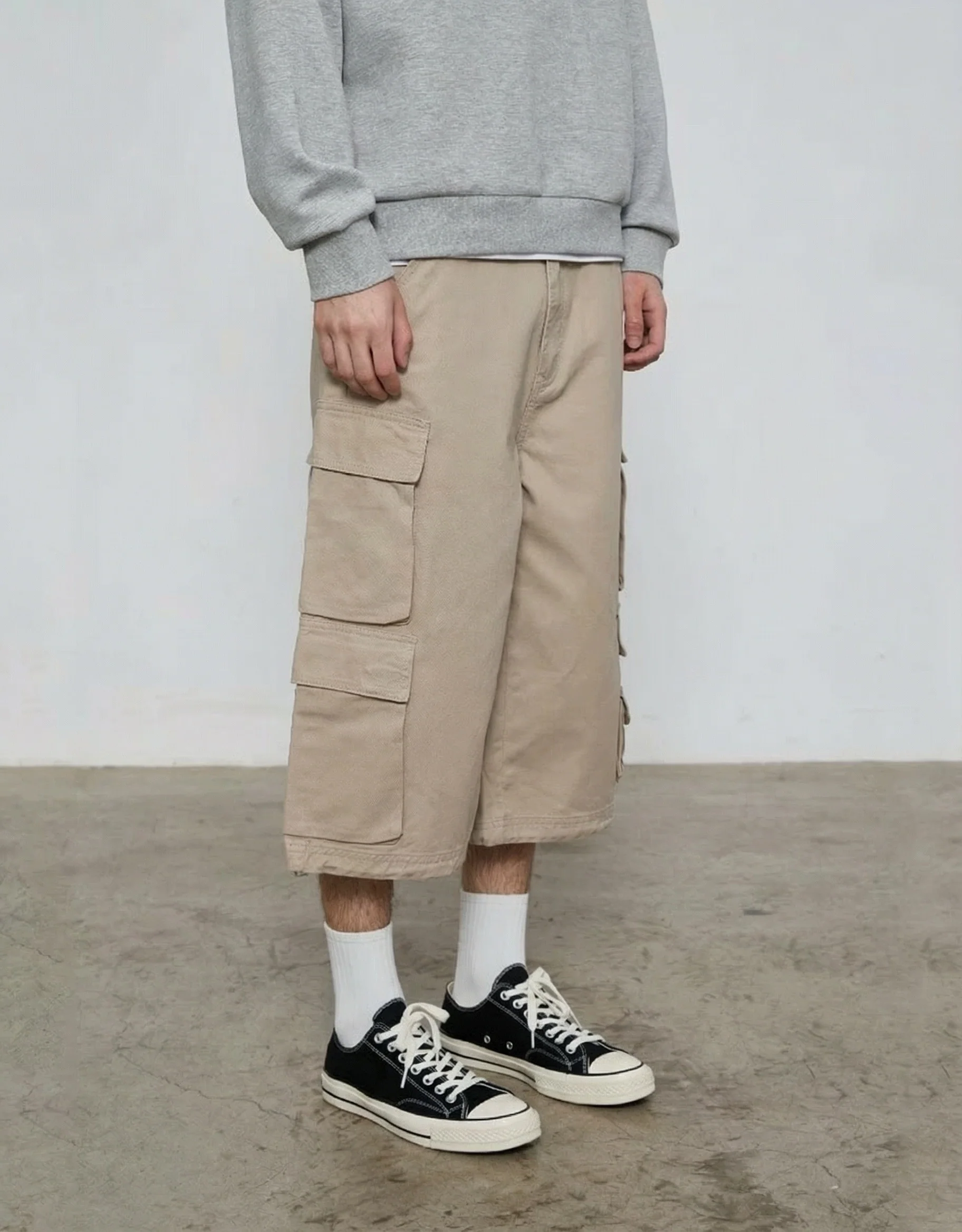 Washed Cotton Cargo Cropped Shorts - Image 4
