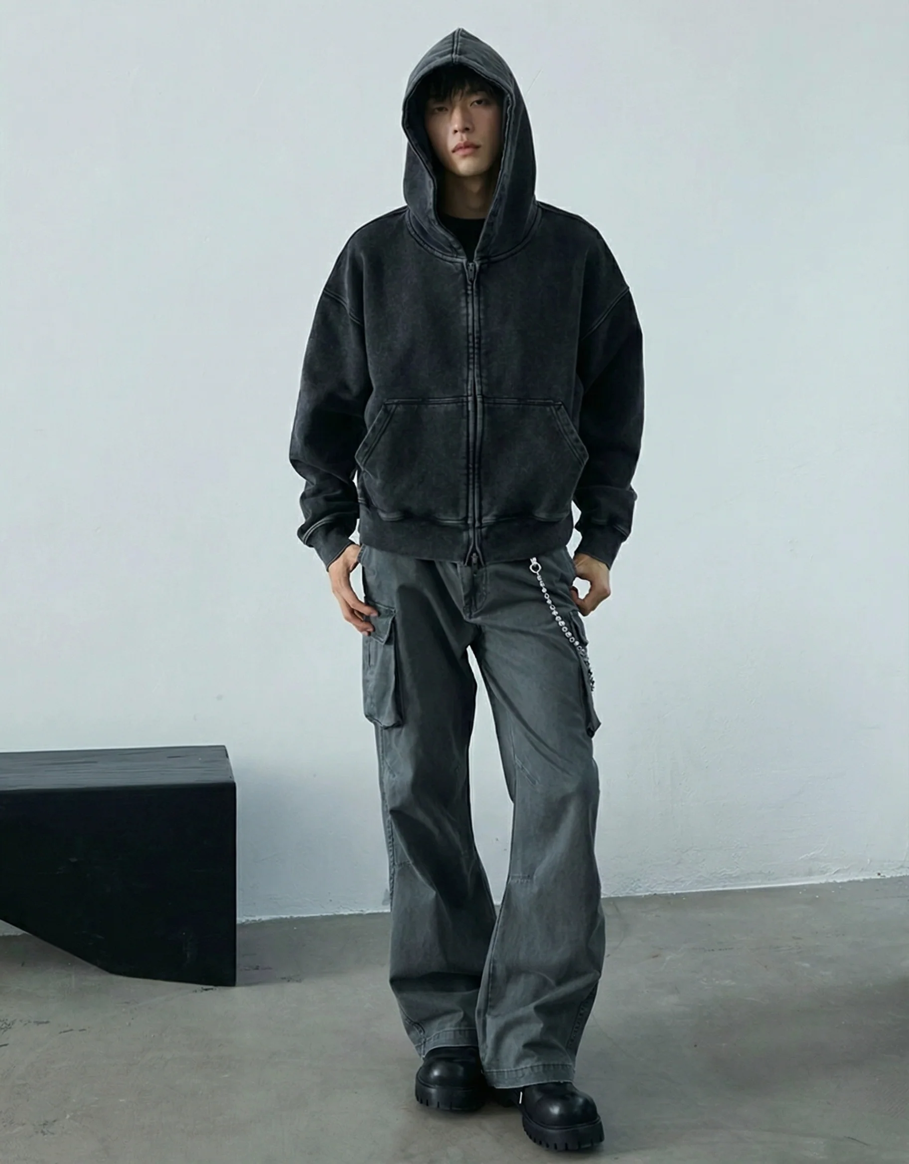 Washed Heavyweight Zip Hoodie - Image 3