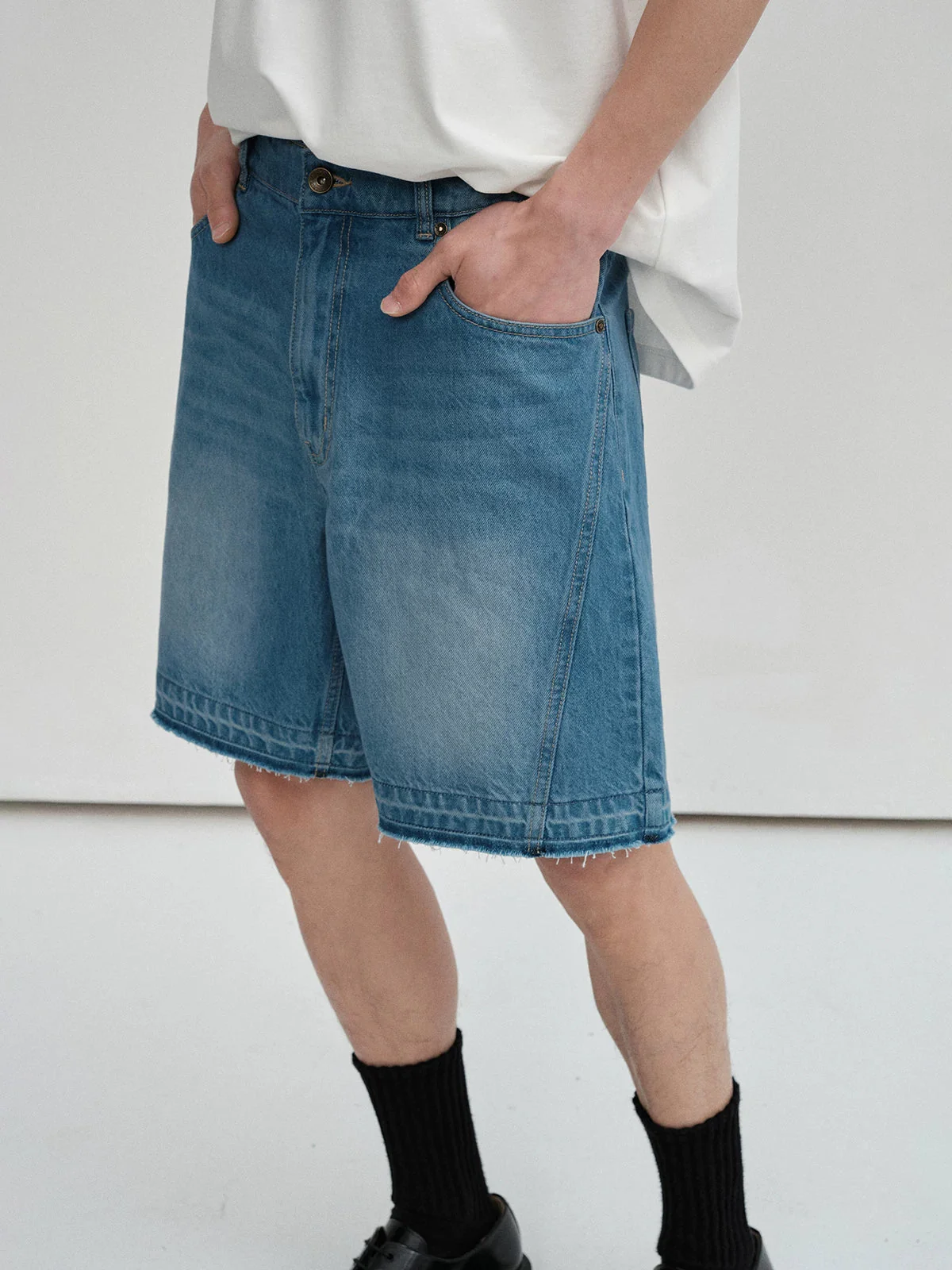 Washed Raw-Edge Denim Shorts - Image 2