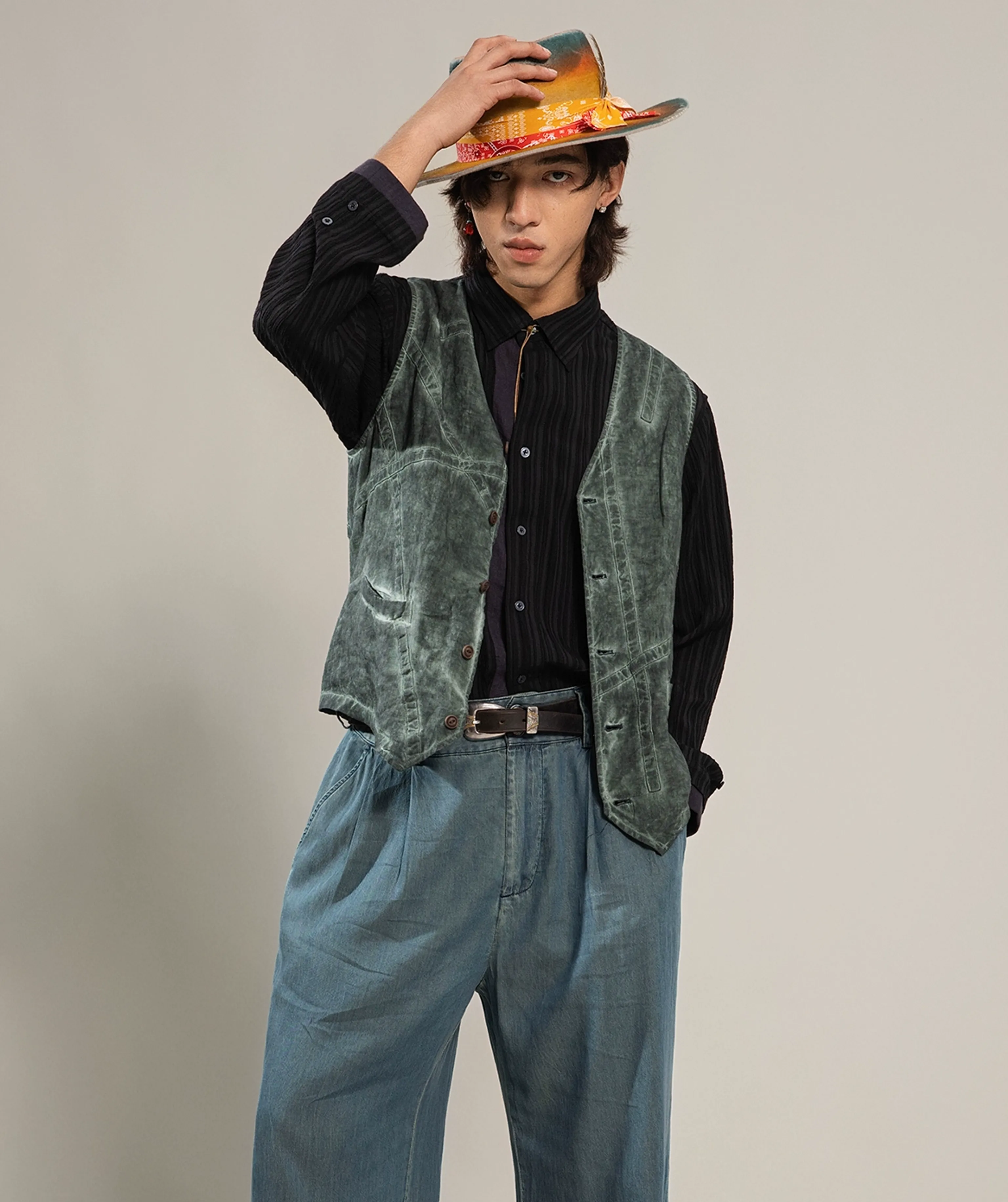 Washed Workwear V-Neck Vest - Image 6