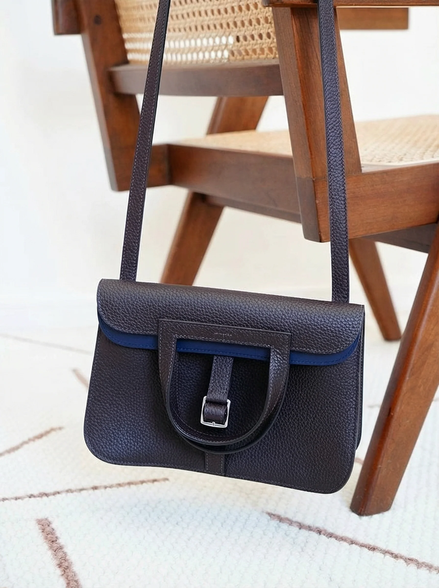 Wax-Stitched Cowhide Saddle Bag - Image 8