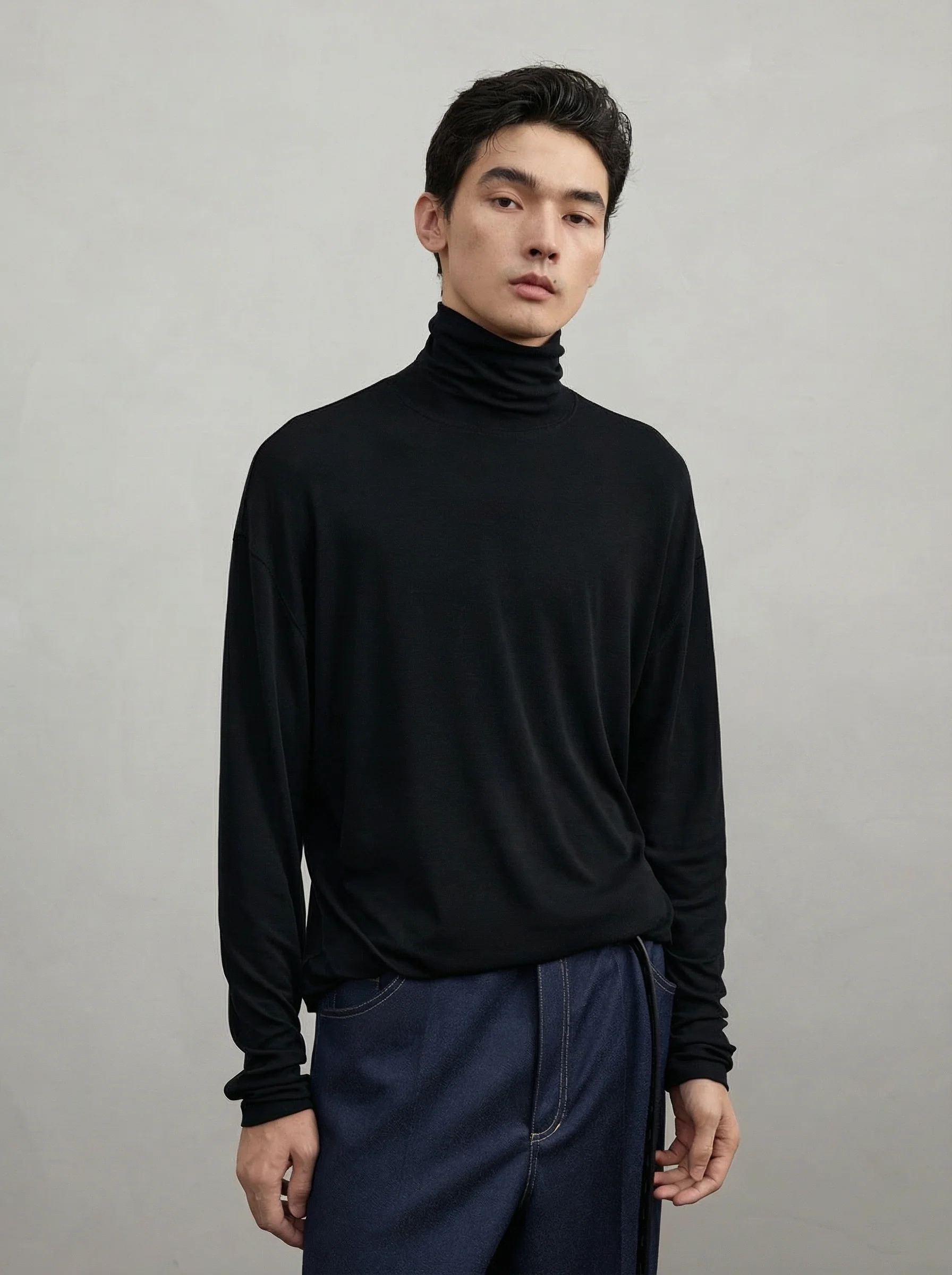 Weightless Merino Lyocell Turtleneck - Image 5