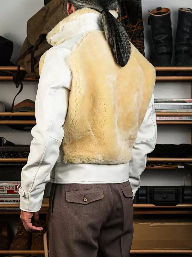 White Shearling Grizzly Jacket - Image 4