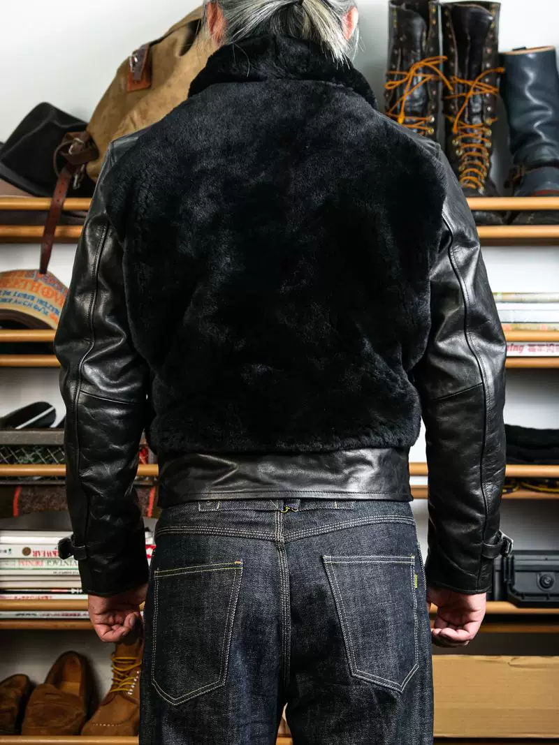 White Shearling Grizzly Jacket - Image 5