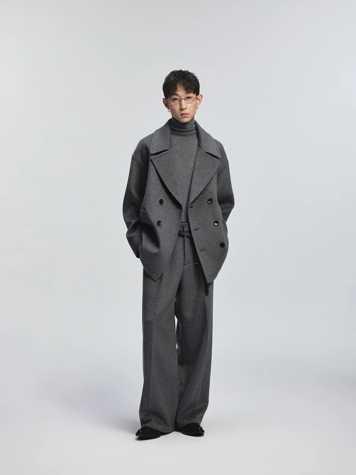 Wide Lapel Double-Breasted Wool Coat - Image 2