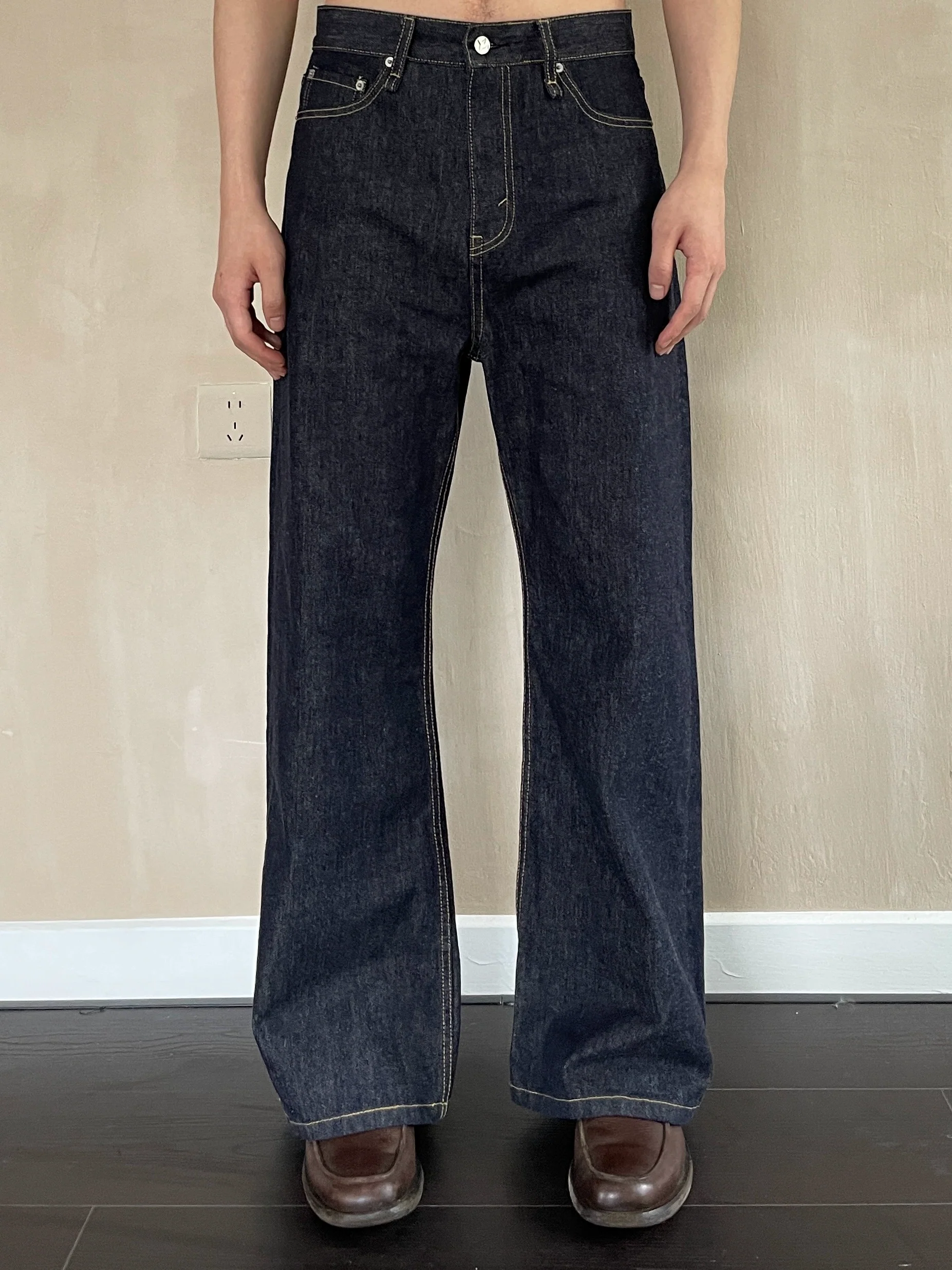 Wide-Leg Dark Denim Jeans - Image 7
