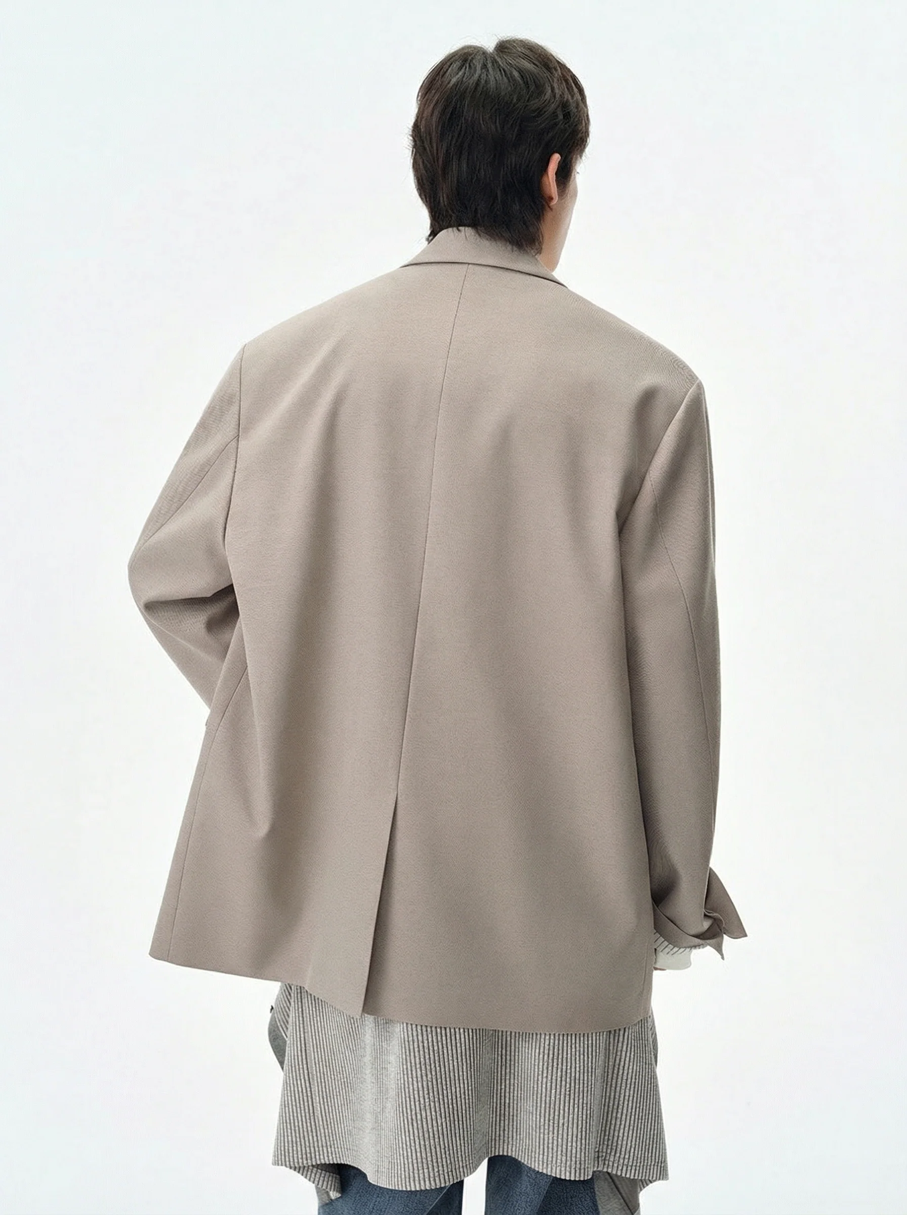 Wide-Shoulder Blazer - Image 3