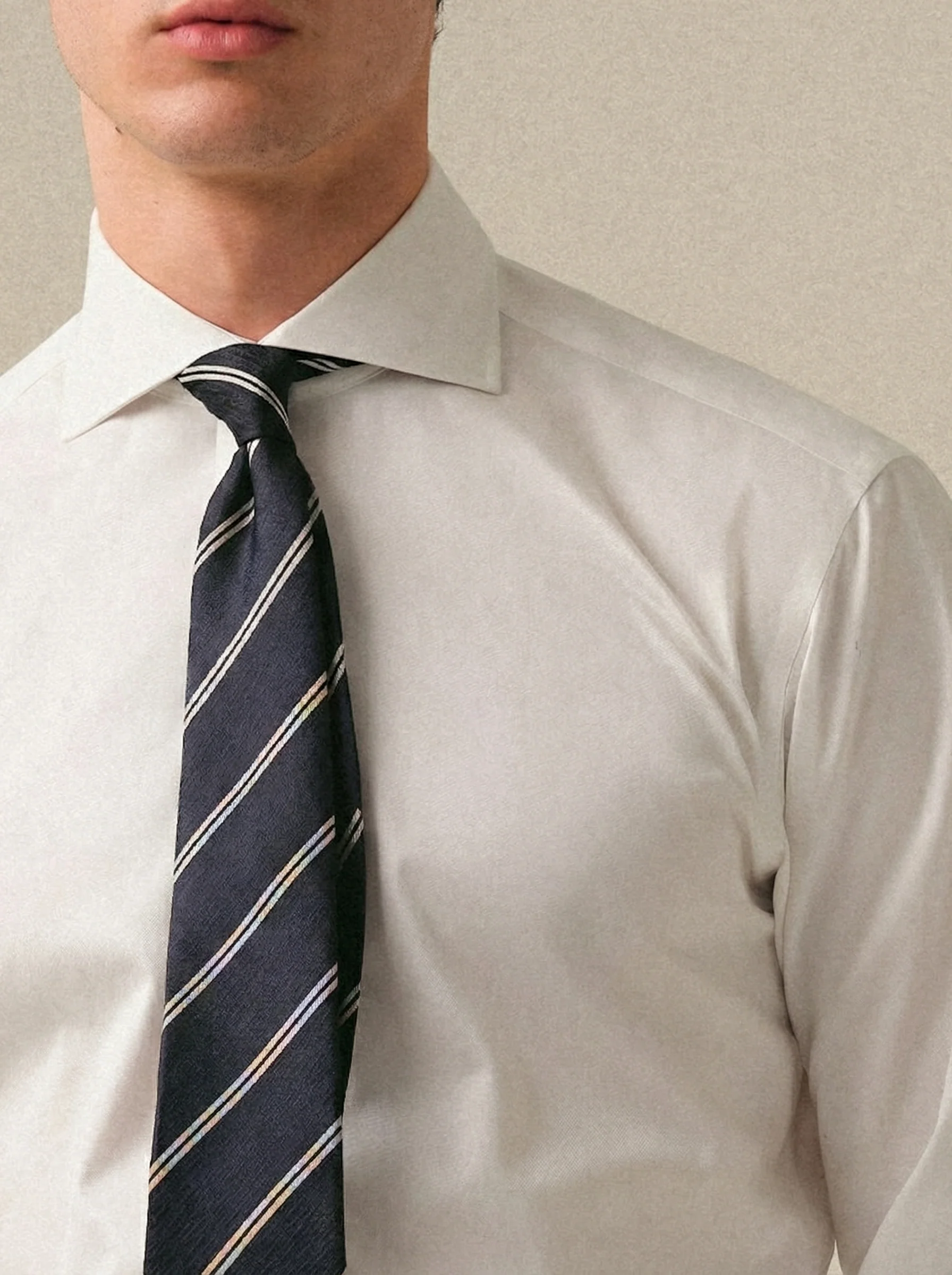 Windsor Collar Iron-Free White Shirt - Image 4