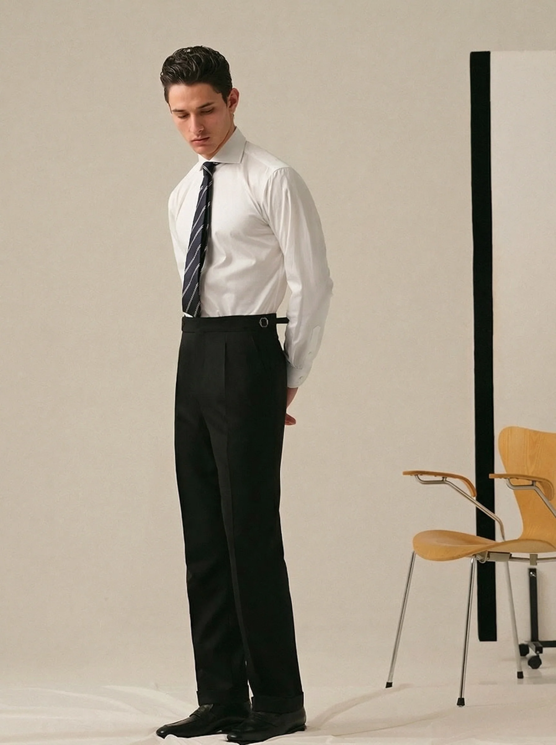 Windsor Collar Iron-Free White Shirt - Image 5