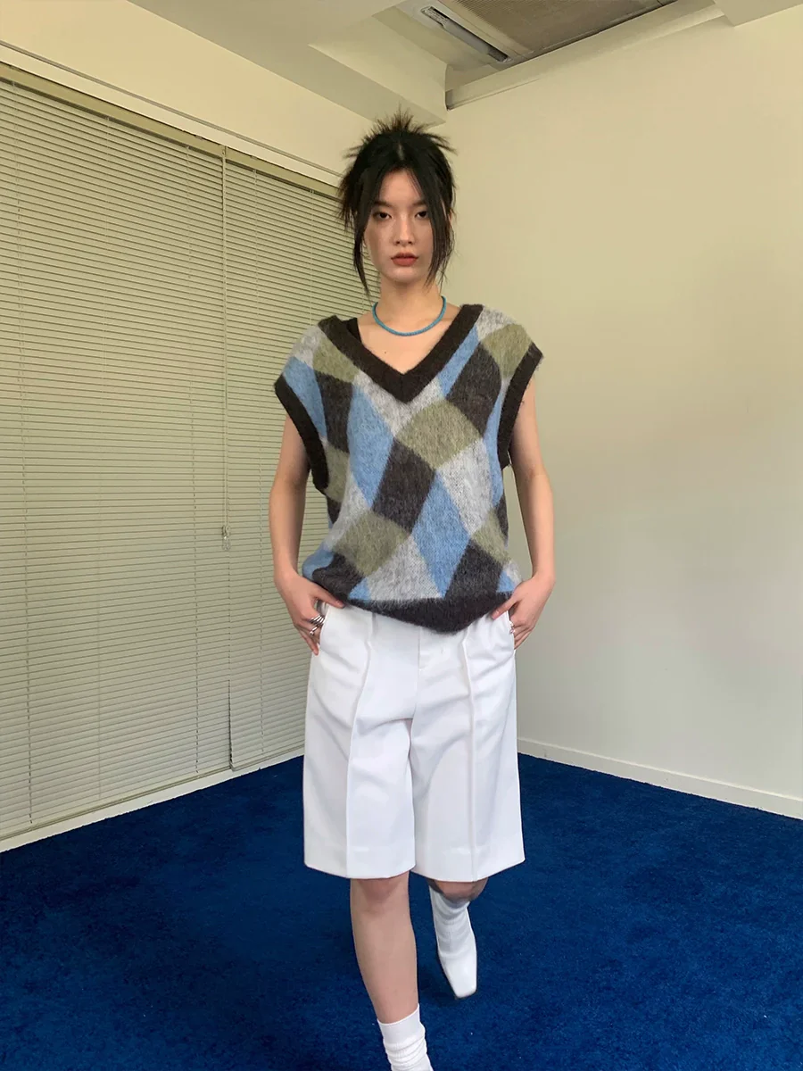 Wool-Blend Wide-Leg Tailored Shorts - Image 3
