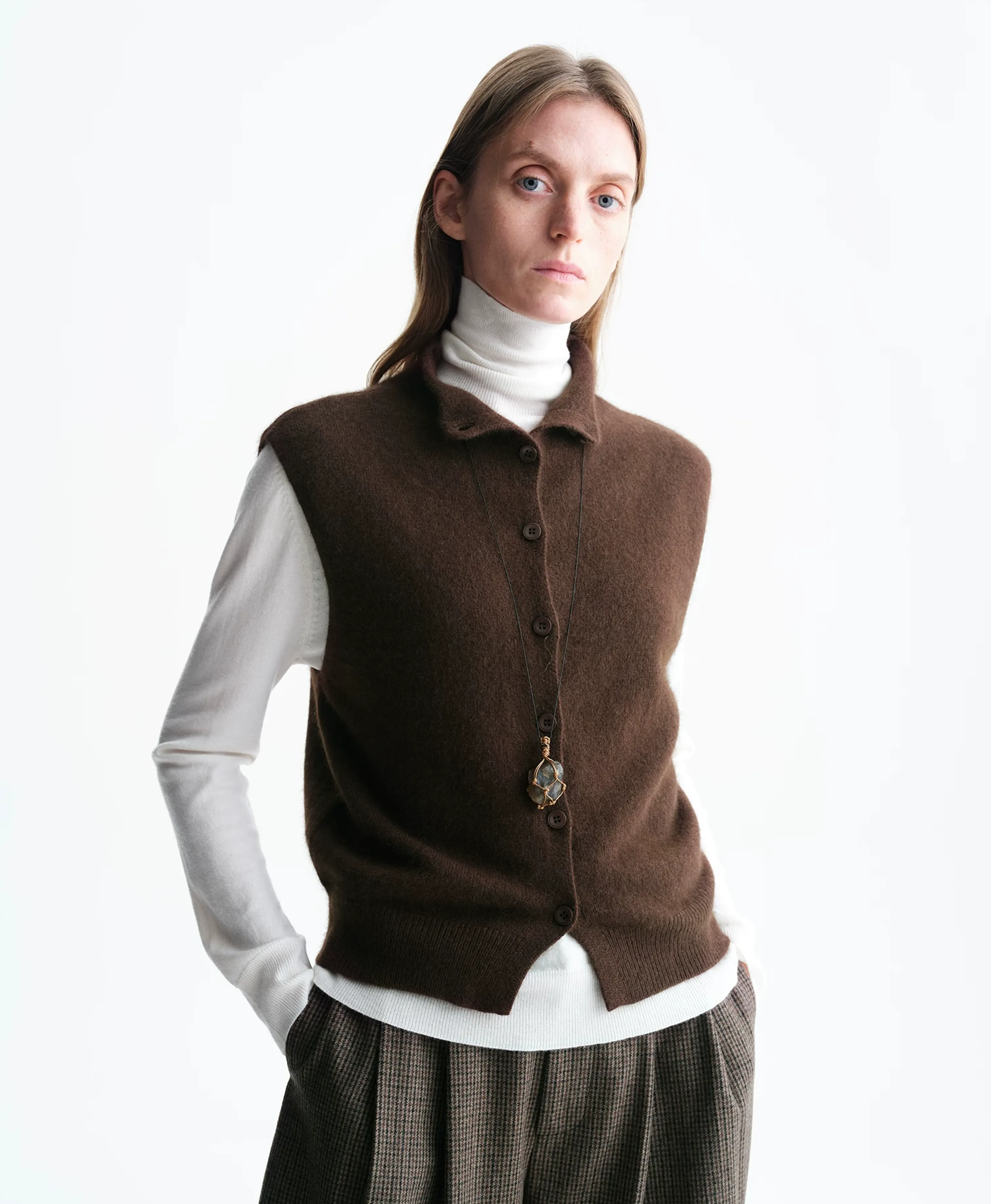 Wool-Cashmere Stand Collar Knit Vest - Image 4