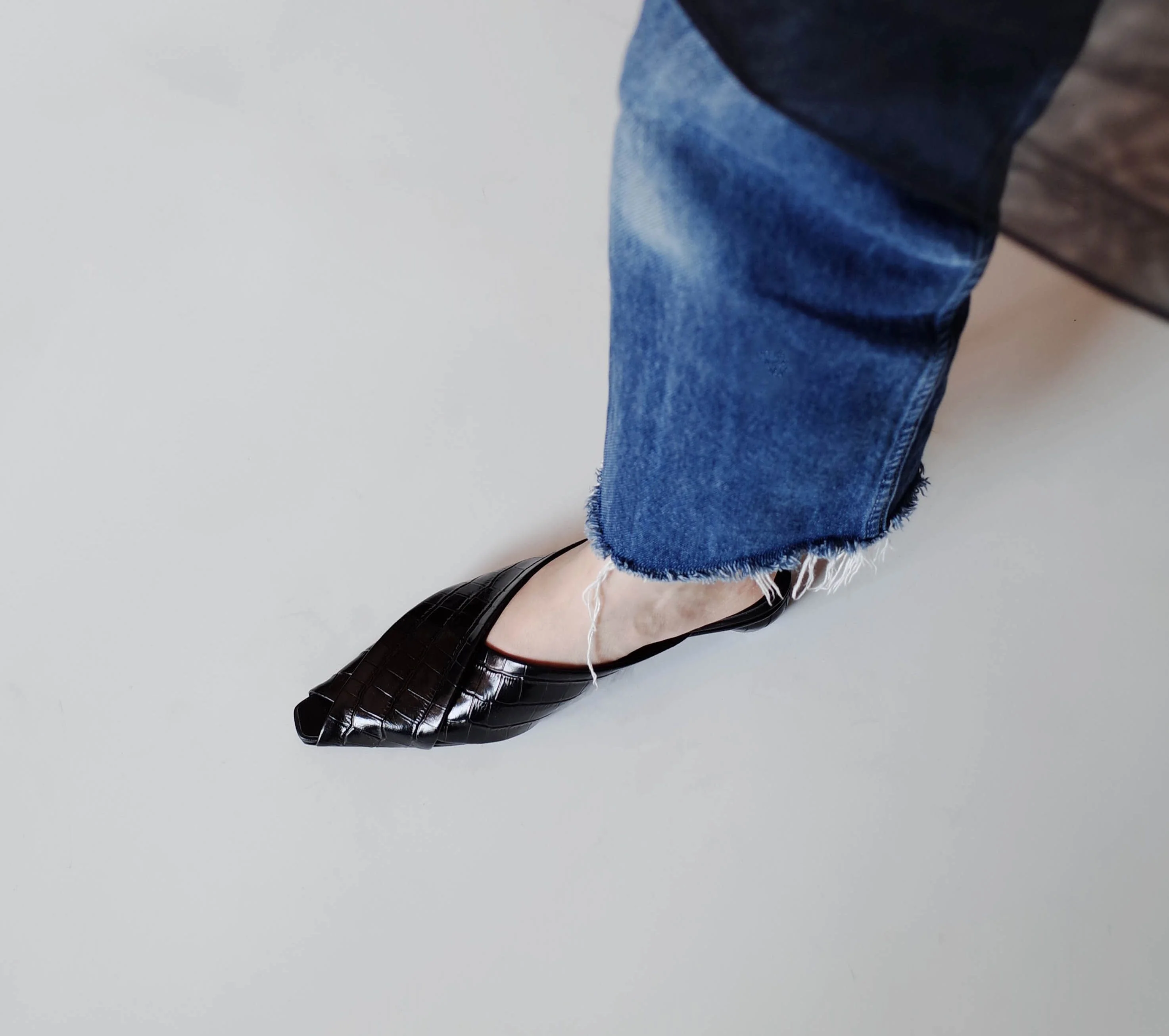 Woven Leather Pointed-Toe Mules - Image 3