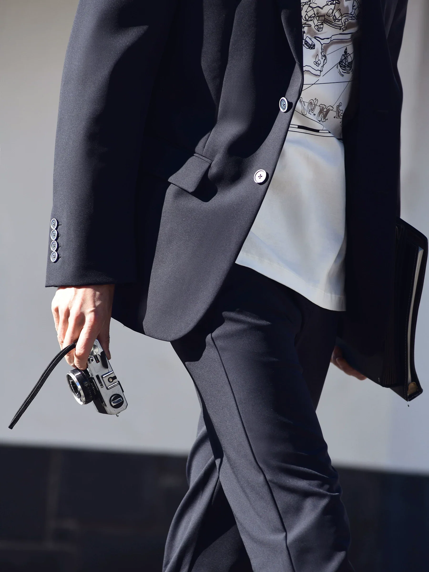 Wrinkle-Resistant Stretch Blazer - Image 3