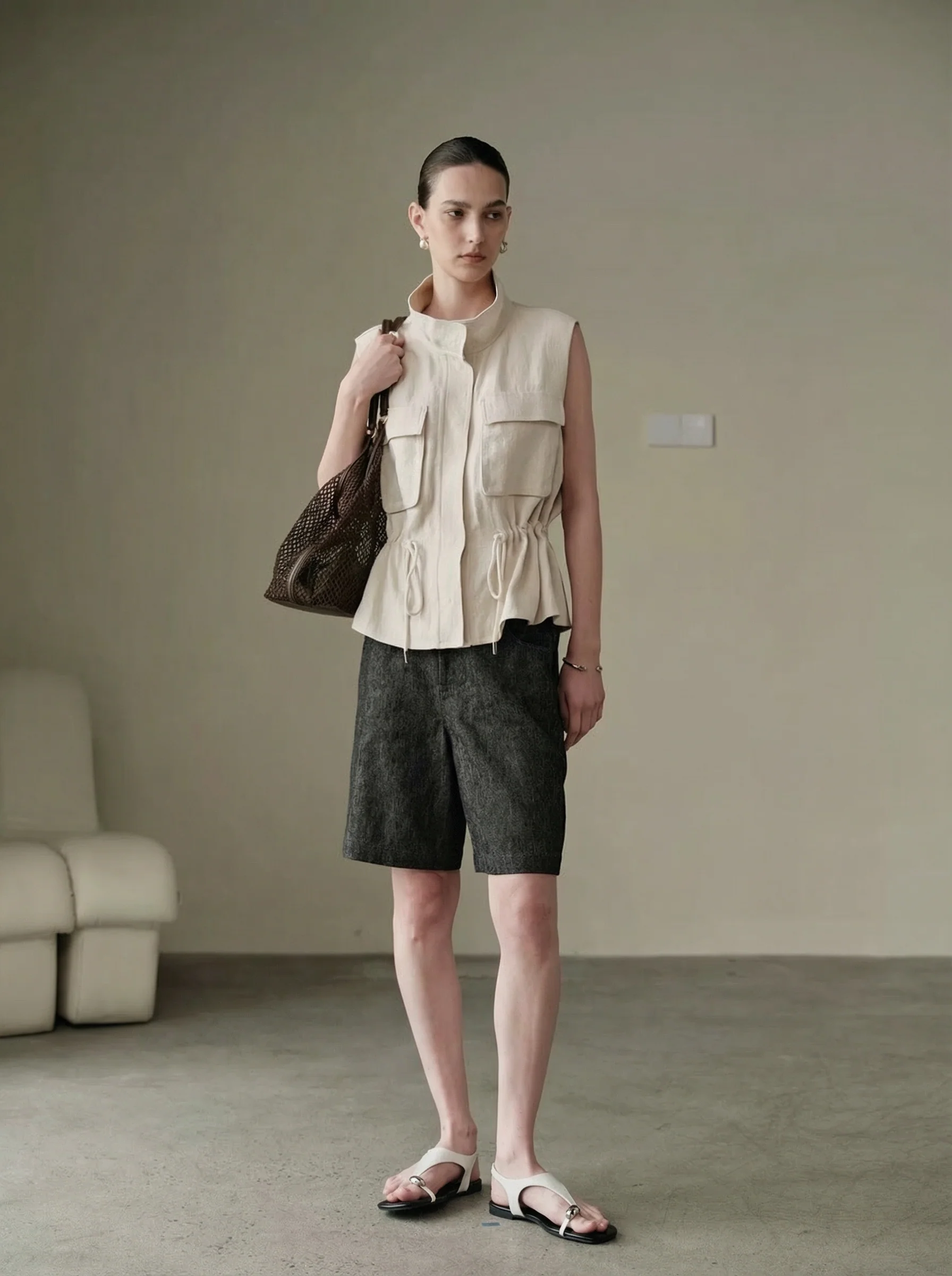Yarn-Dyed Linen-Cotton High-Waist Bermuda Shorts - Image 5
