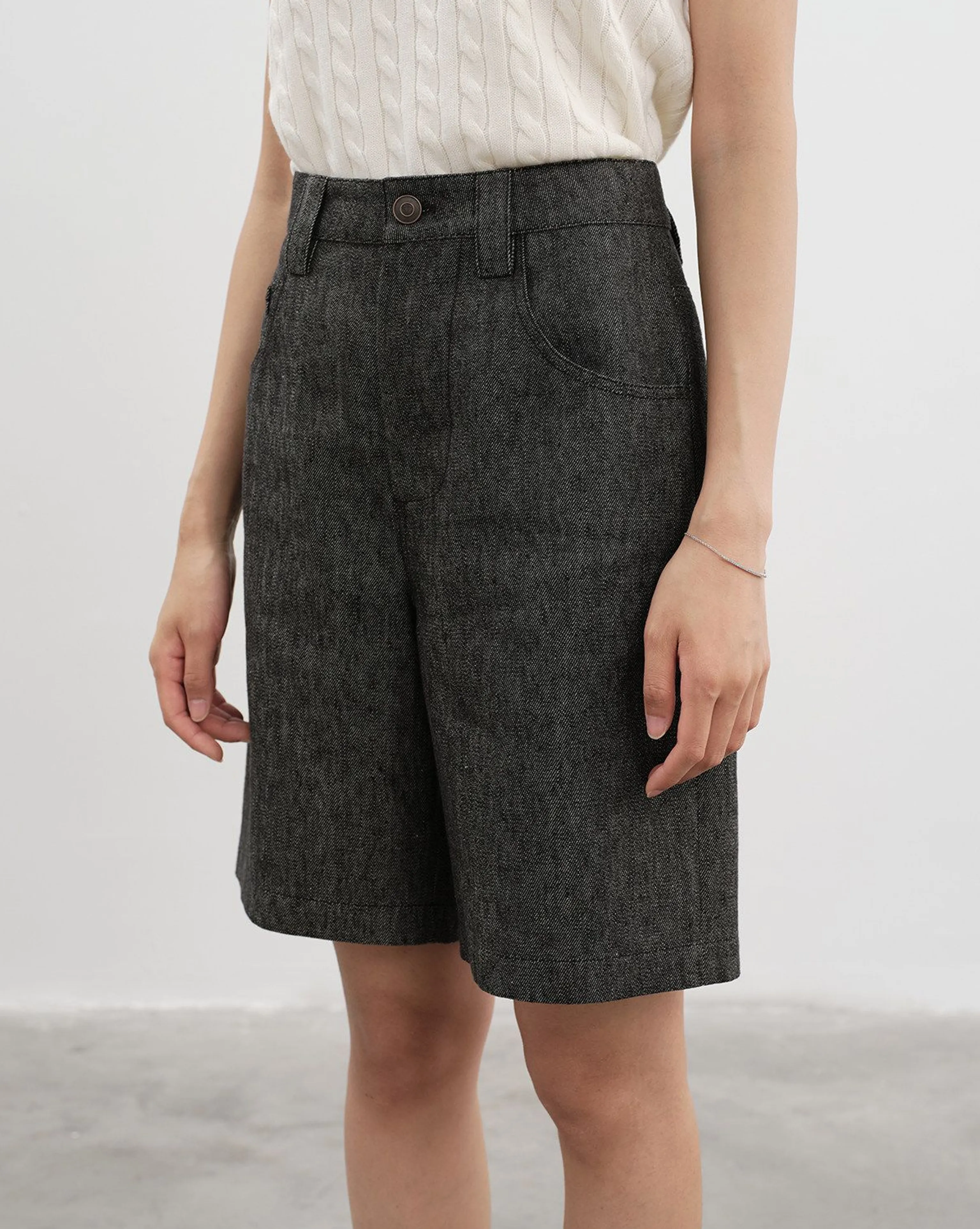 Yarn-Dyed Linen-Cotton High-Waist Bermuda Shorts - Image 6