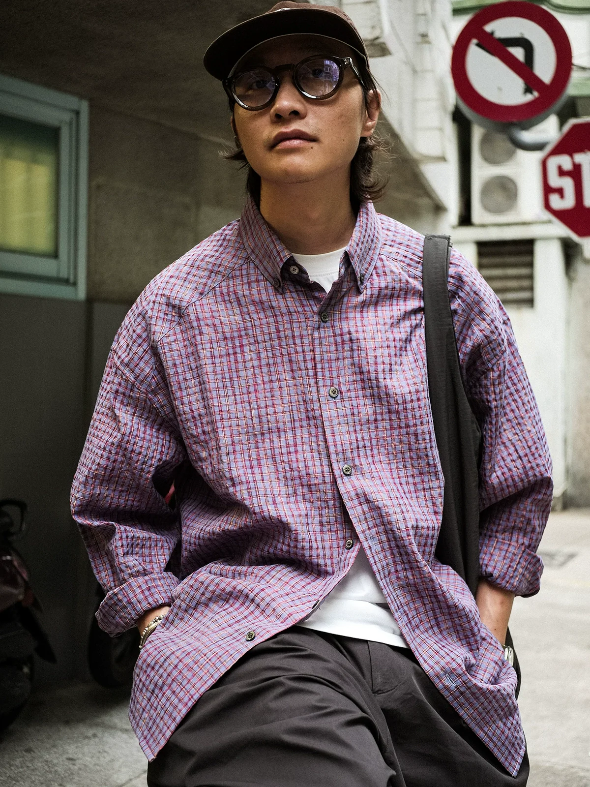 Yarn-Dyed Plaid Seersucker Shirt - Image 14