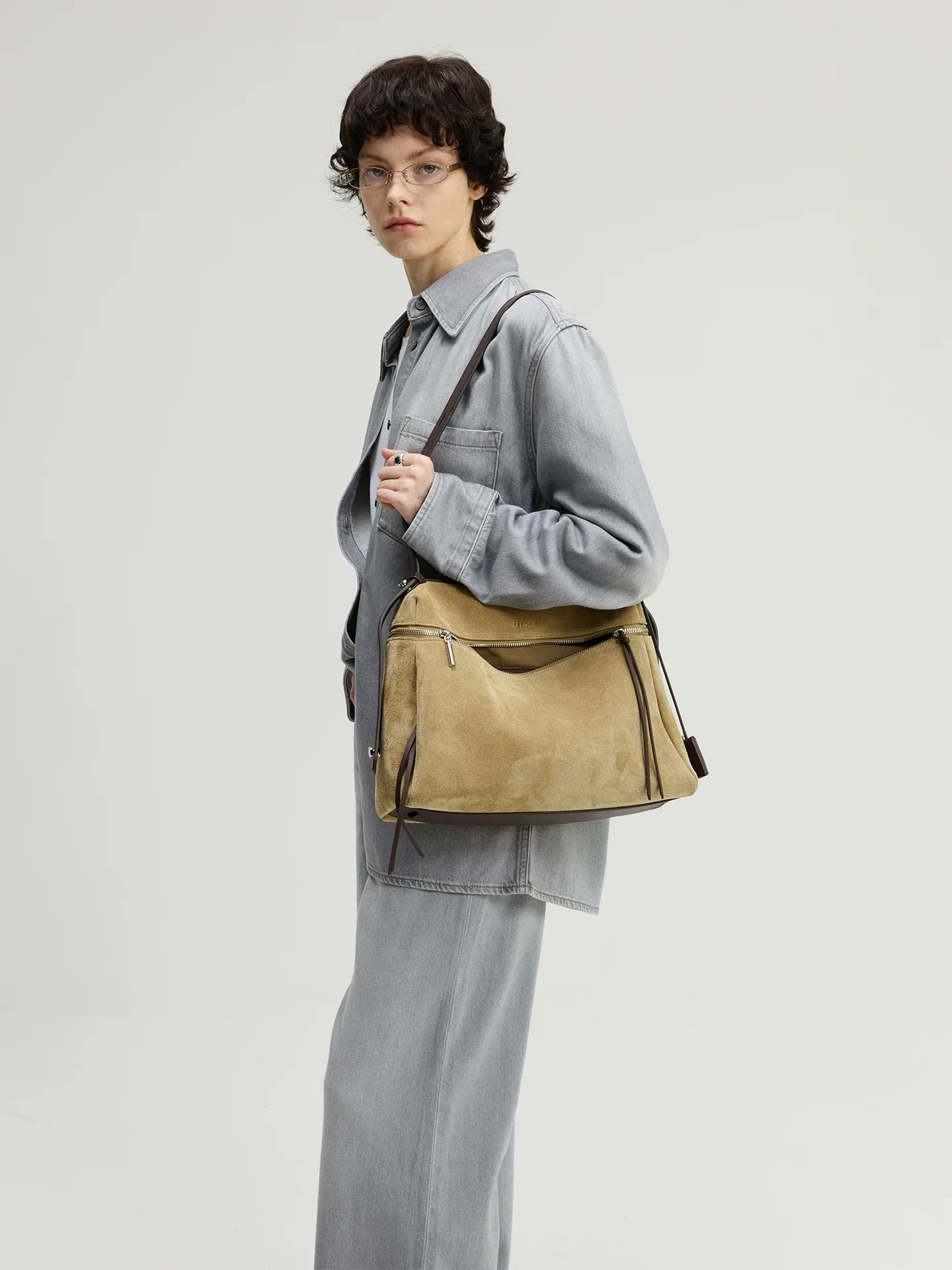 Zip Hobo Bag - Image 4