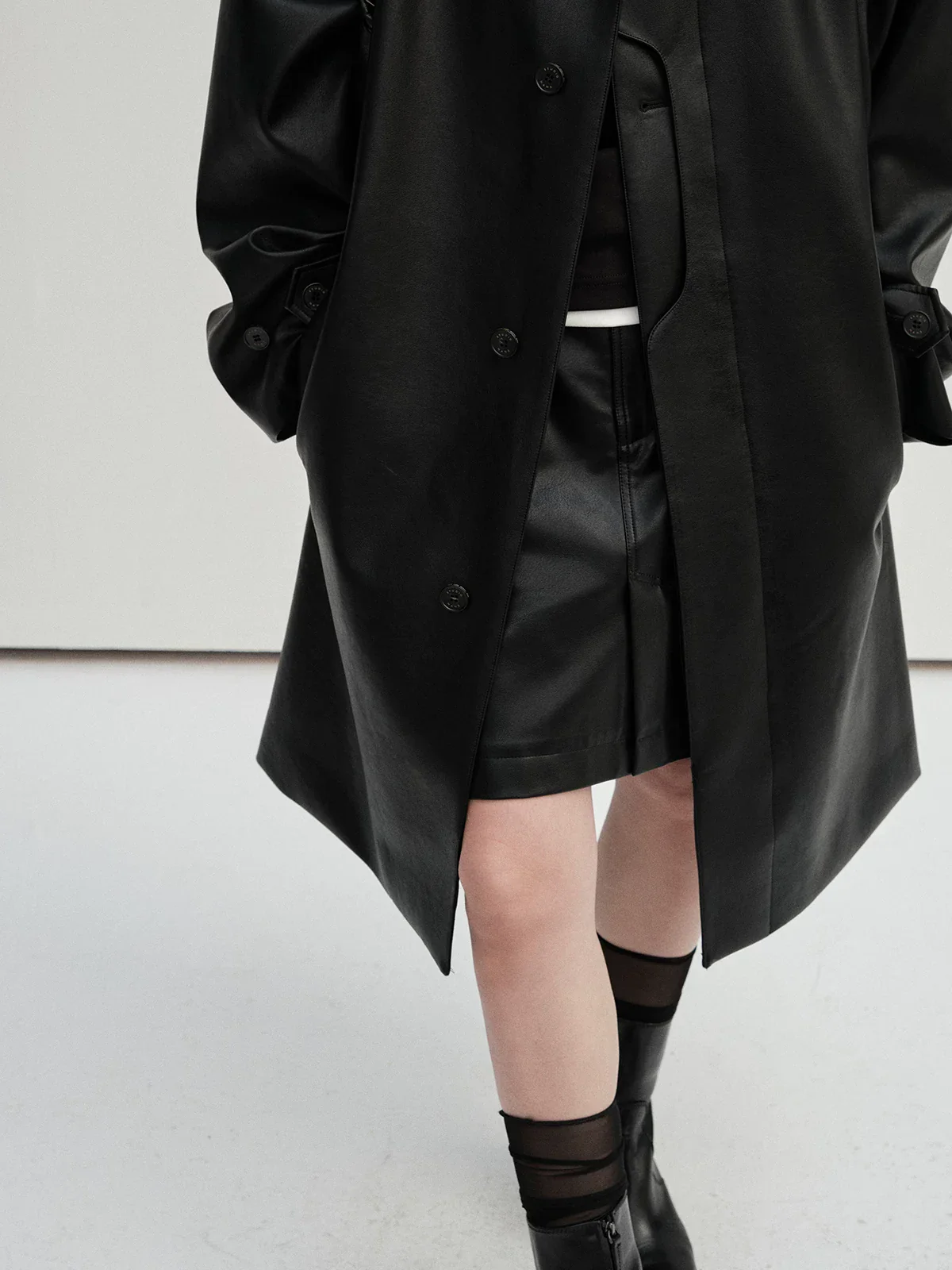 Zip-Pocket PU A-Line Mini Skirt - Image 3
